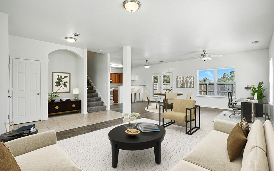 Moffett Court 1390 3x2.5 Living Room